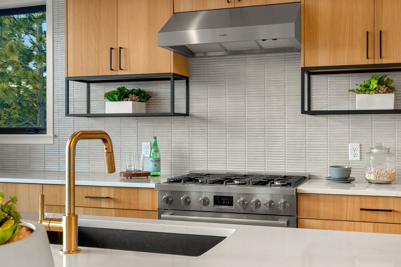 2241 Forest Ridge Drive