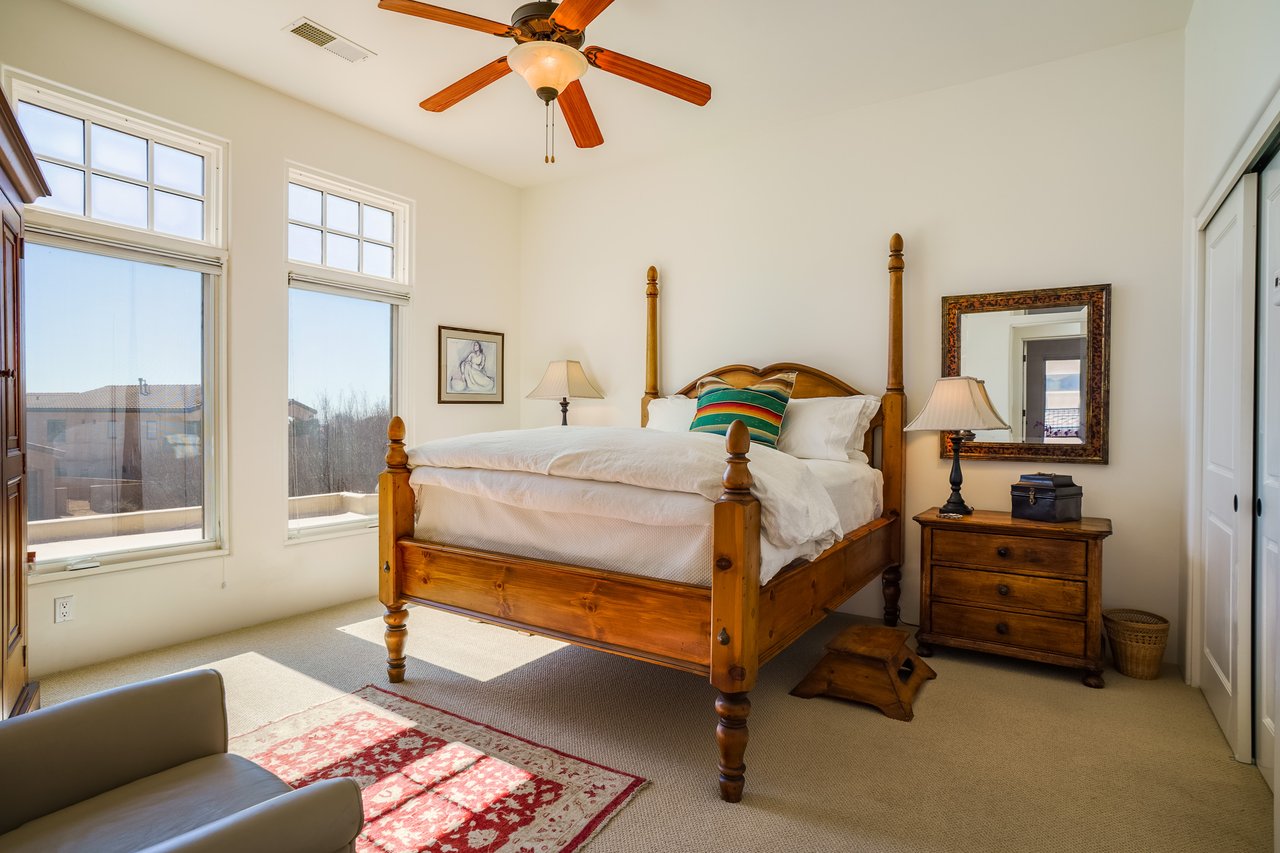 12053 Irish Mist Rd NE