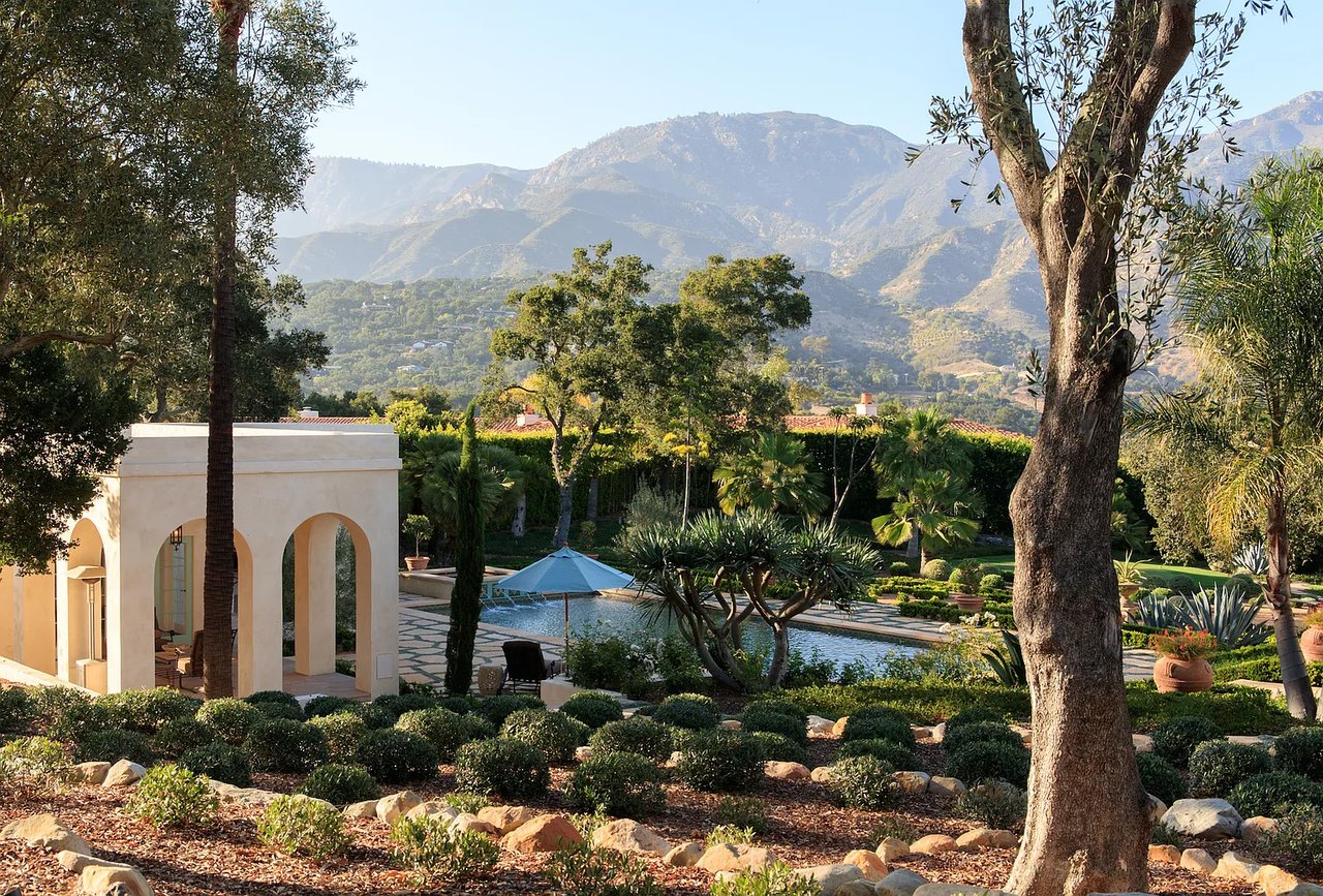 1041 Mission Ridge Rd