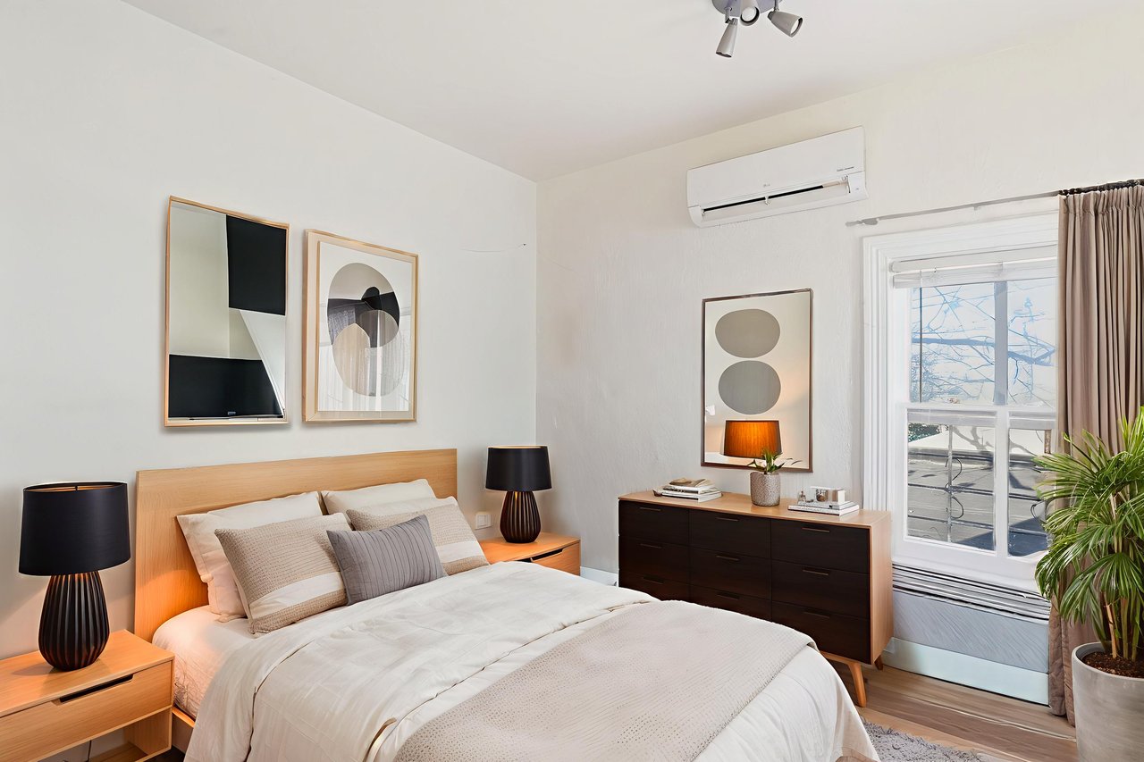 326 Independence Ave SE