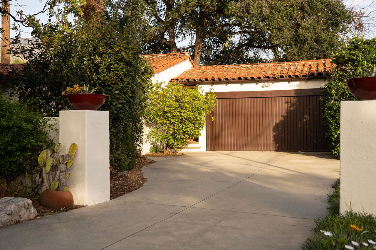 :: The Bower House, 1933 :: 