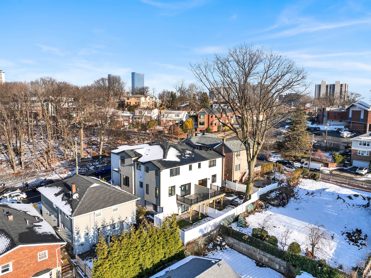 432 Stillwell Avenue B