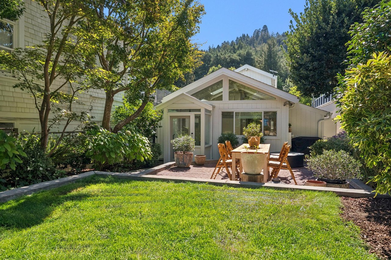 95 Lovell Avenue