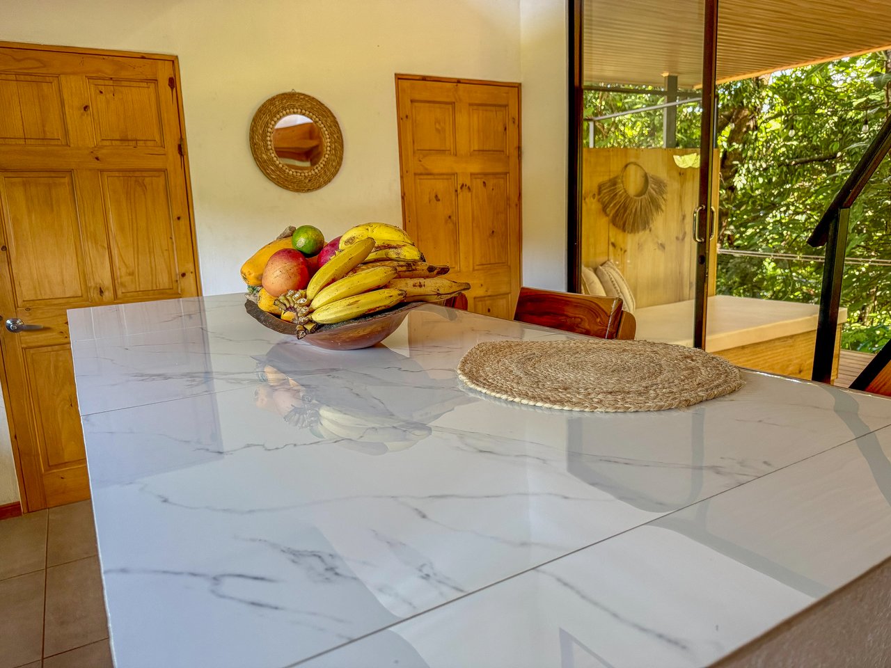 Jungle River Retreat with Airbnb & Build Space in Ojochal