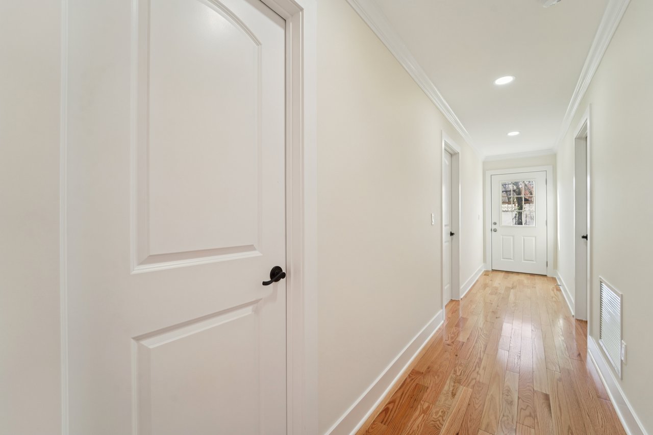 219 Mile Square Road