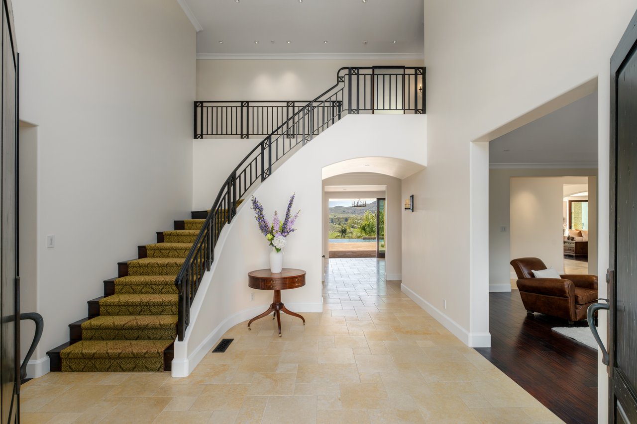 28481 Avenida La Mancha