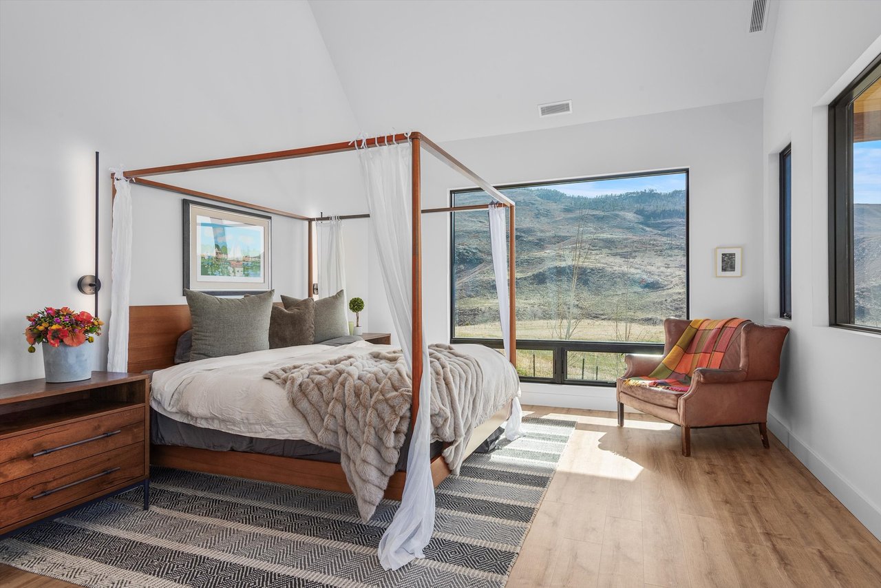 2024 Classic Contemporary Farmhouse with Staggering Mount Sopris Views
