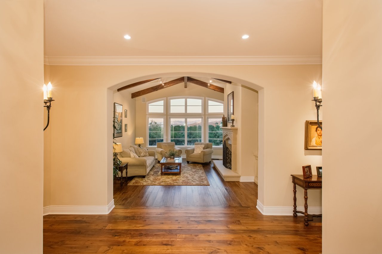 7410 Alturas Court, Monterey