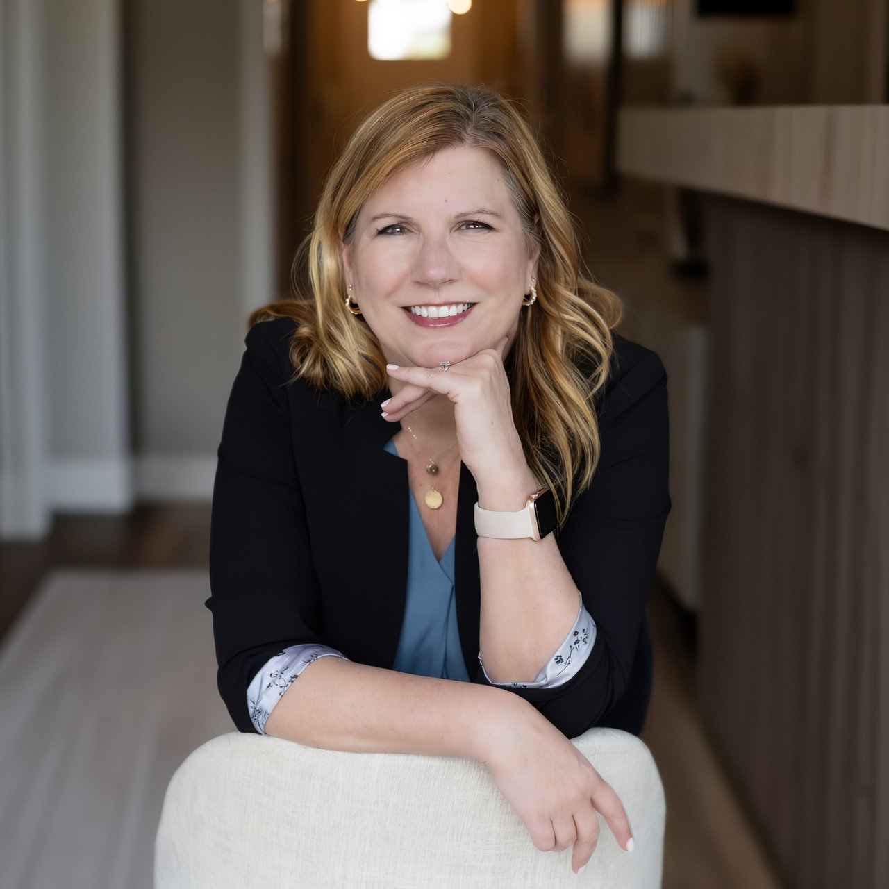 Shelley Wood Pittsburgh, PA Real Estate Agent Headshot
