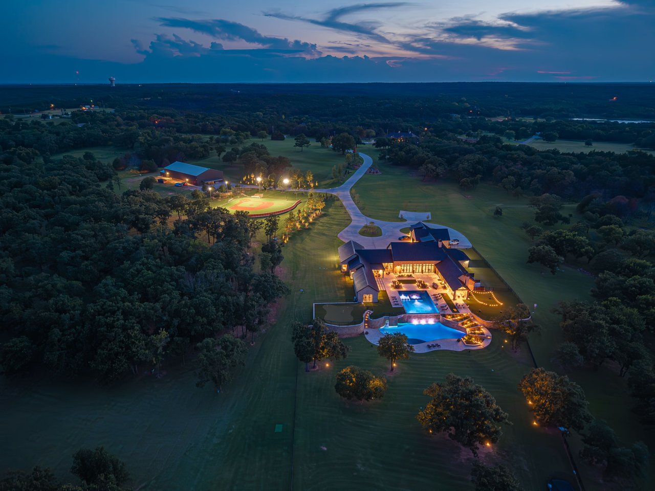 World Series champion lists stunning mansion - complete with baseball field - for eyewatering $12 MILLION after building it from scratch - Wyatt Poindexter - The Agency 