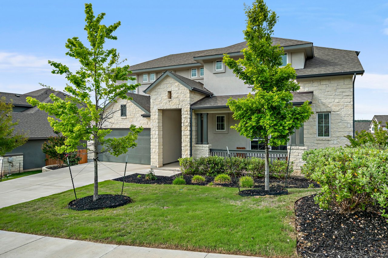 Contemporary Sweetwater Stunner