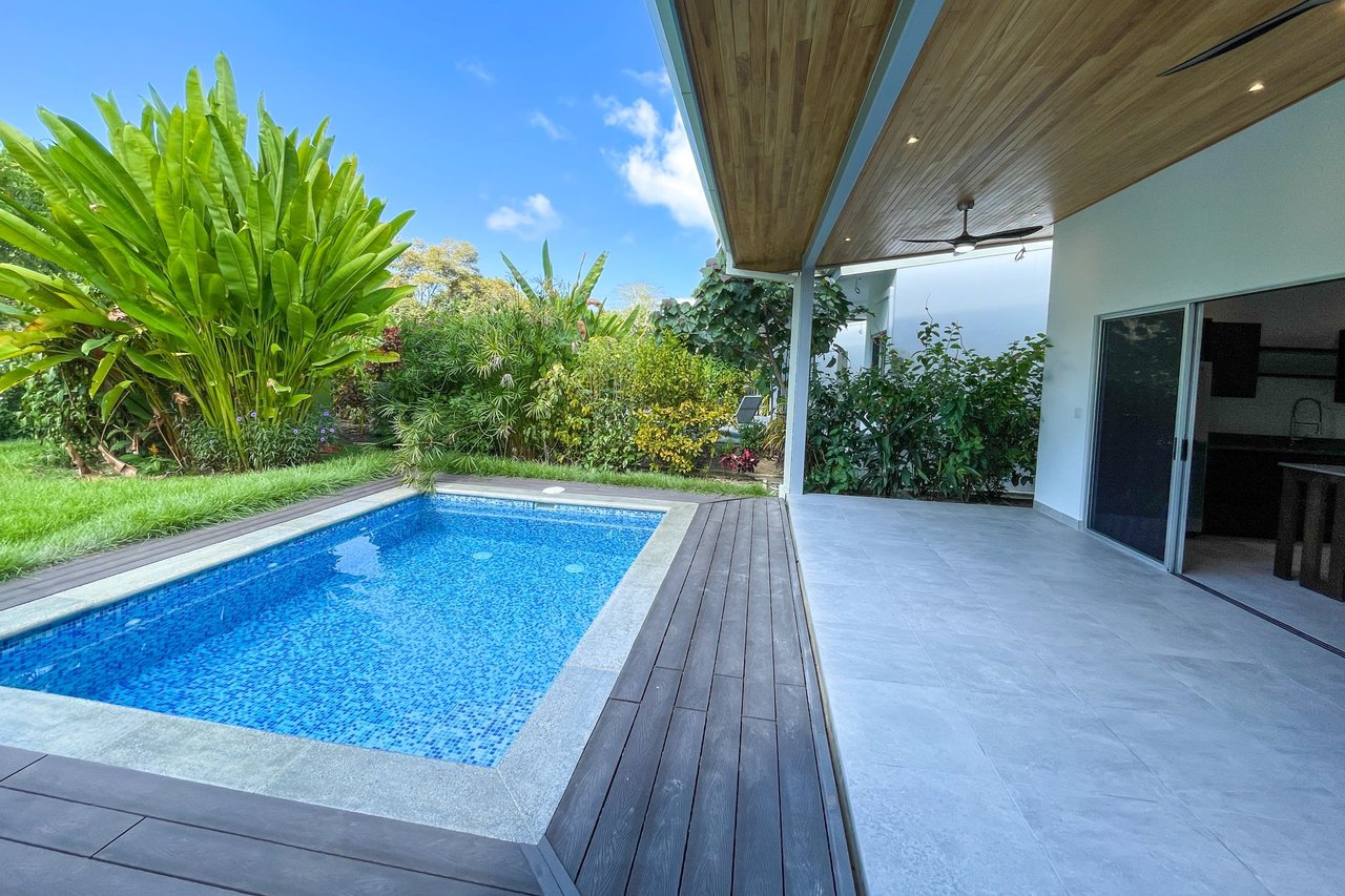 Low-Maintenance 3-Bedroom Villa With Pool & Peaceful Terraza In Villas Vista De La Montaña In Ojochal Costa Rica