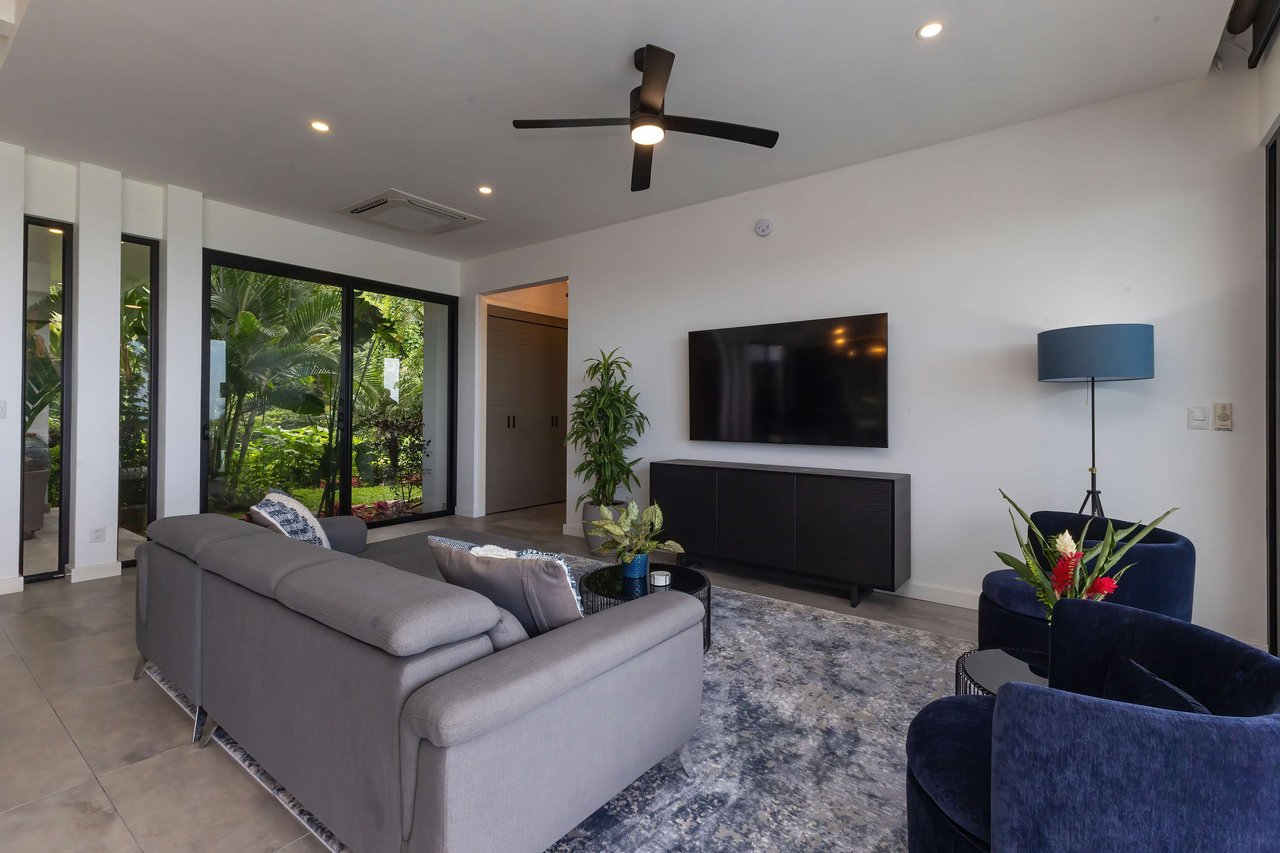 Elegant Estate with Pacific & Jungle Views in Ojochal