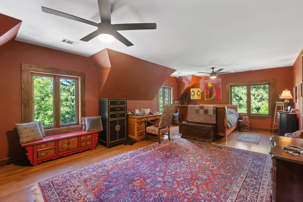 283 West Laurel Ave