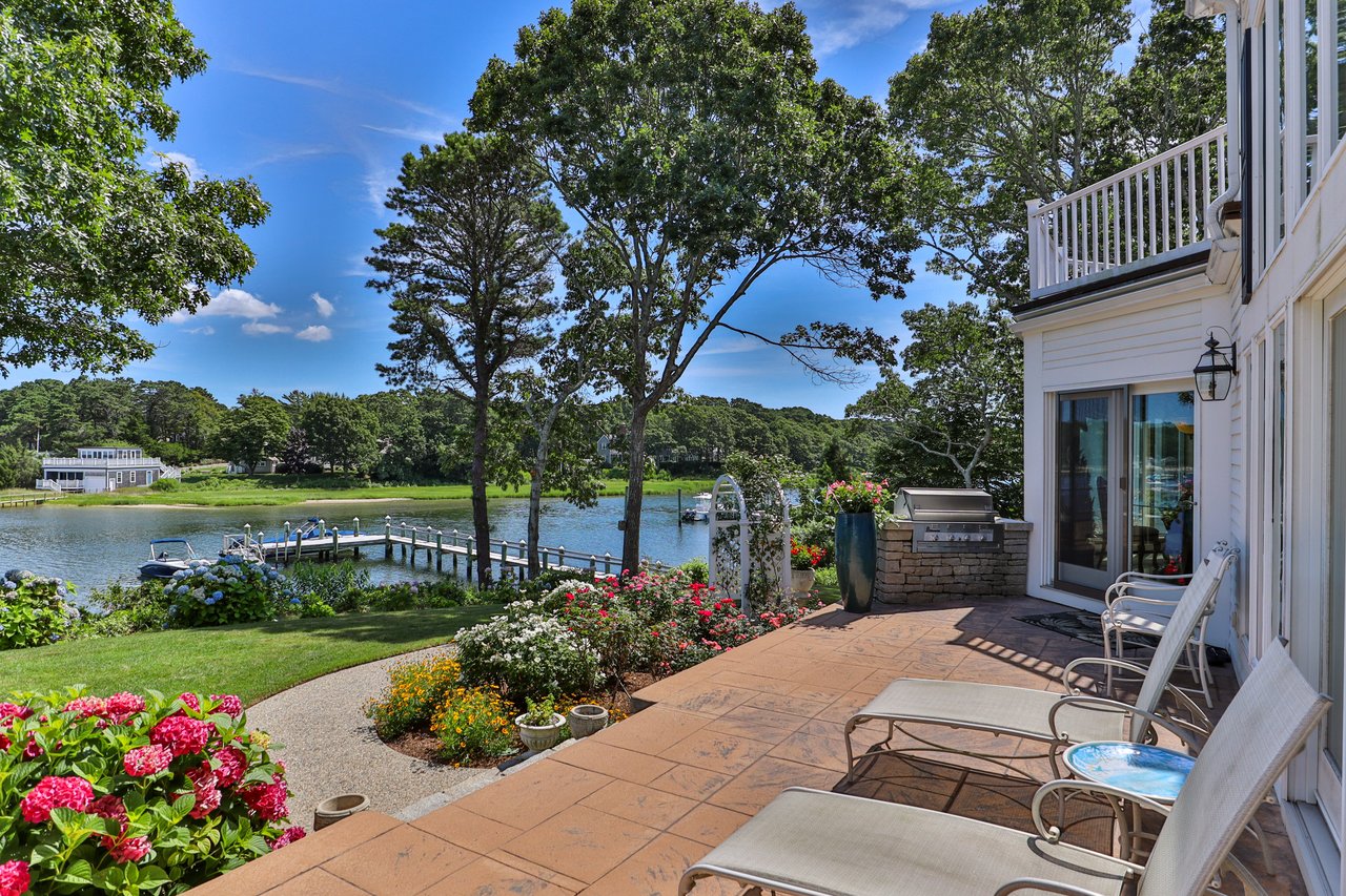 Breathtaking views over West Bay and Eel River