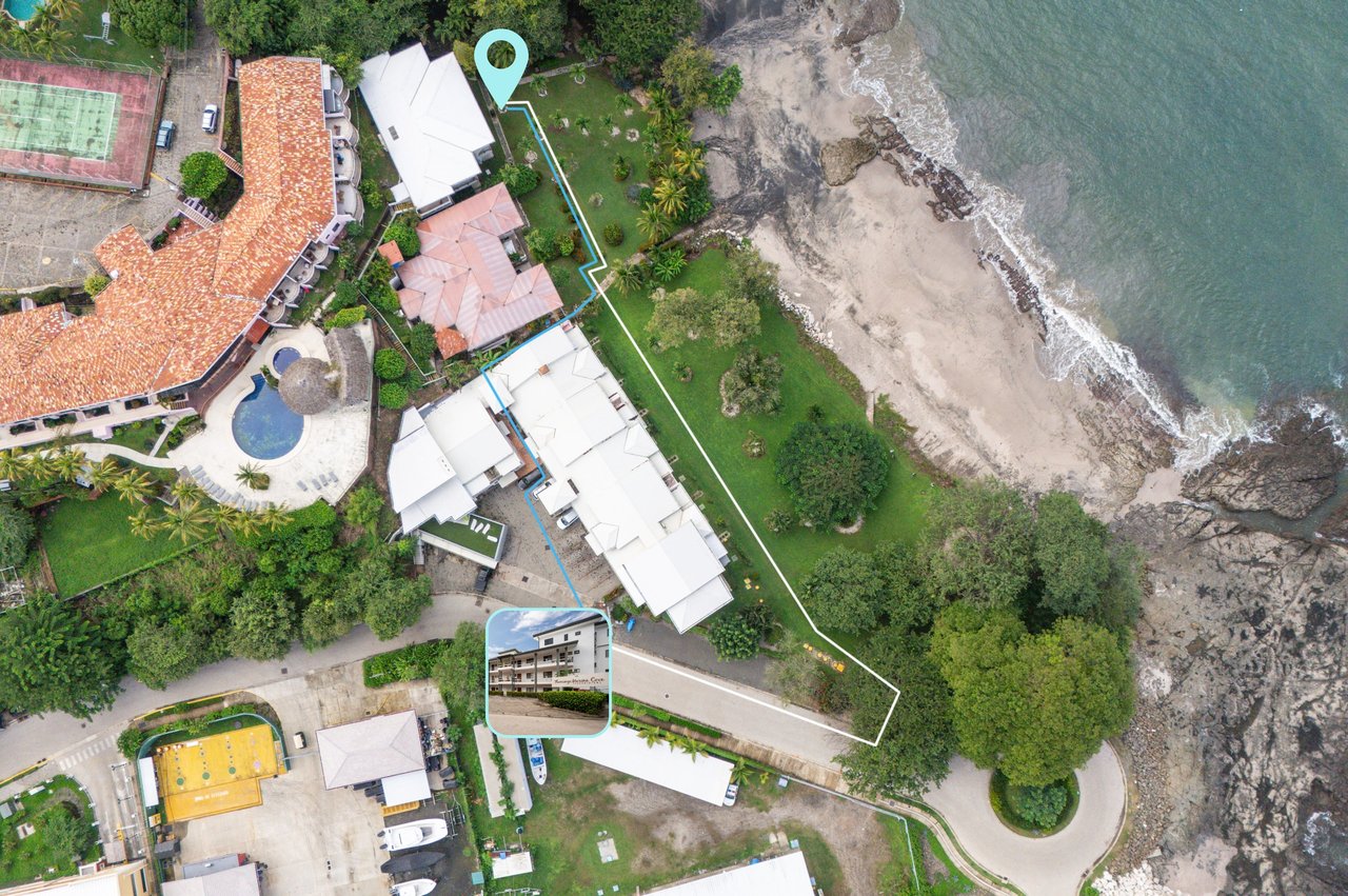 Flamingo Marina Cove 416 – Beachfront Condo