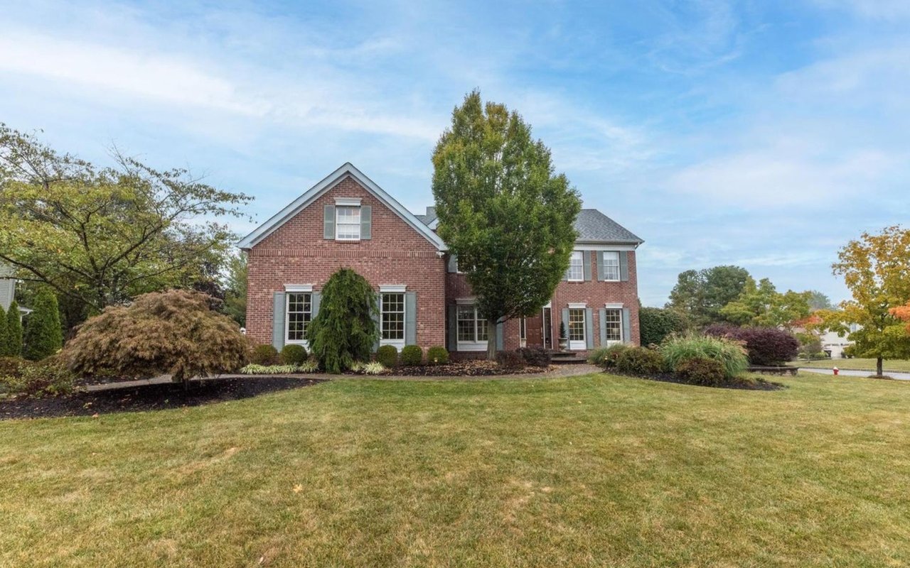 2004 Carmel Dr