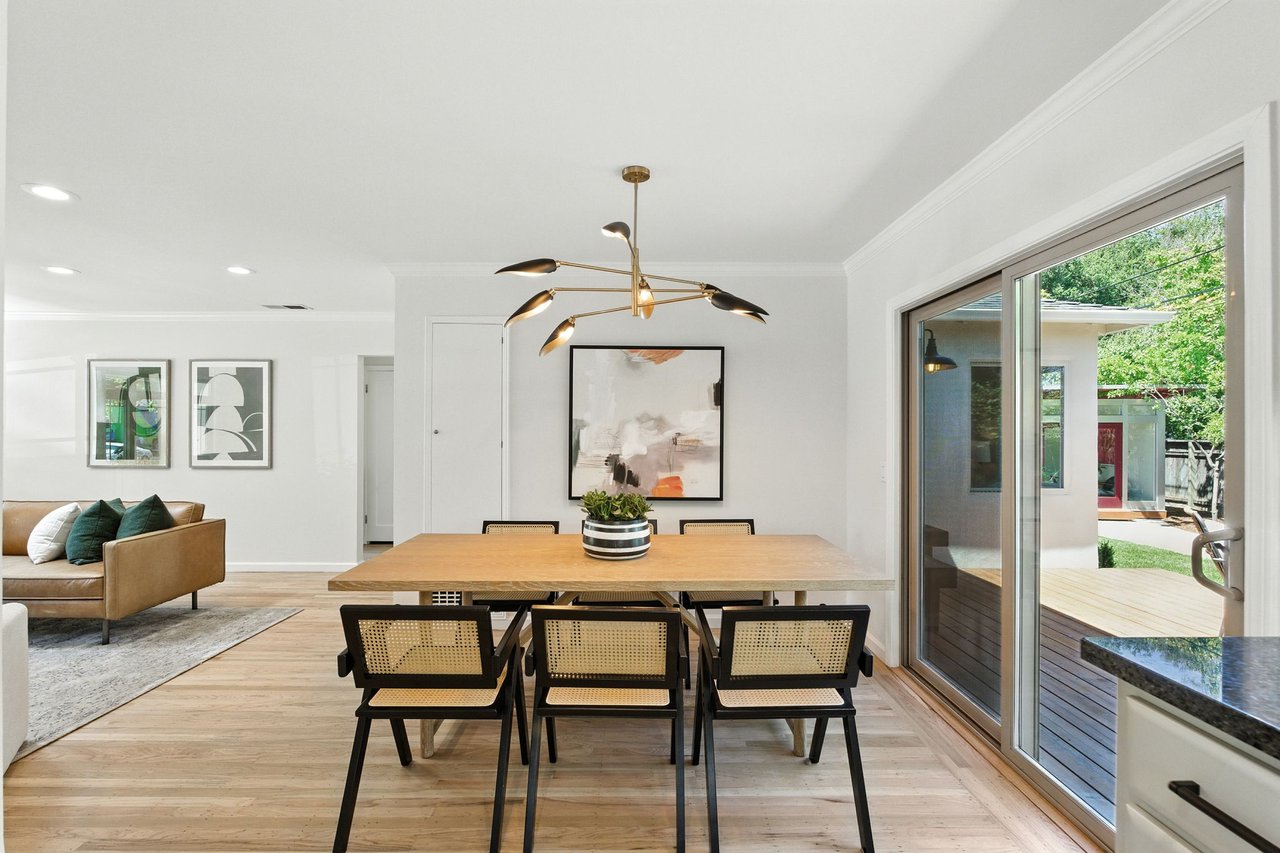 792 Bond Way, Mountain View
