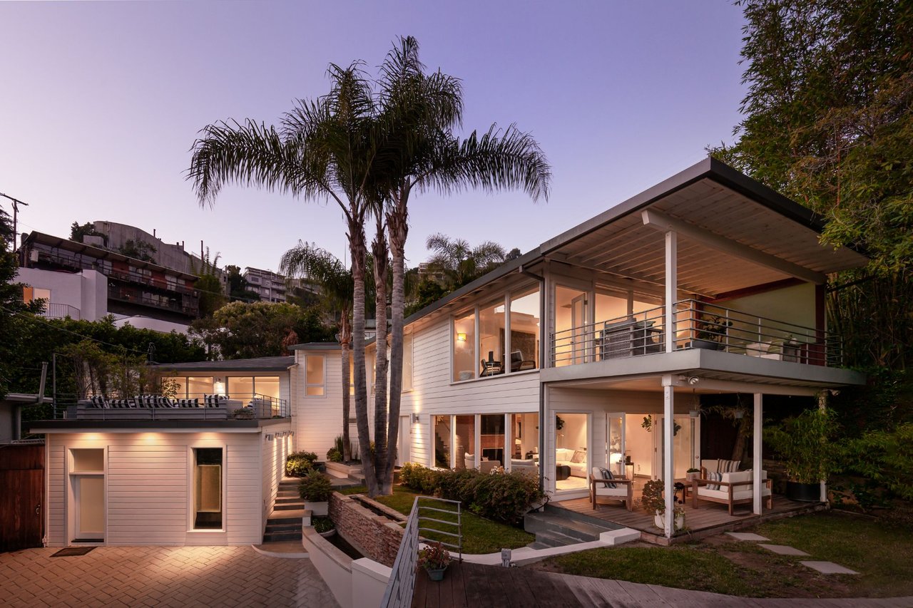 8713 Sunset Plaza Ter