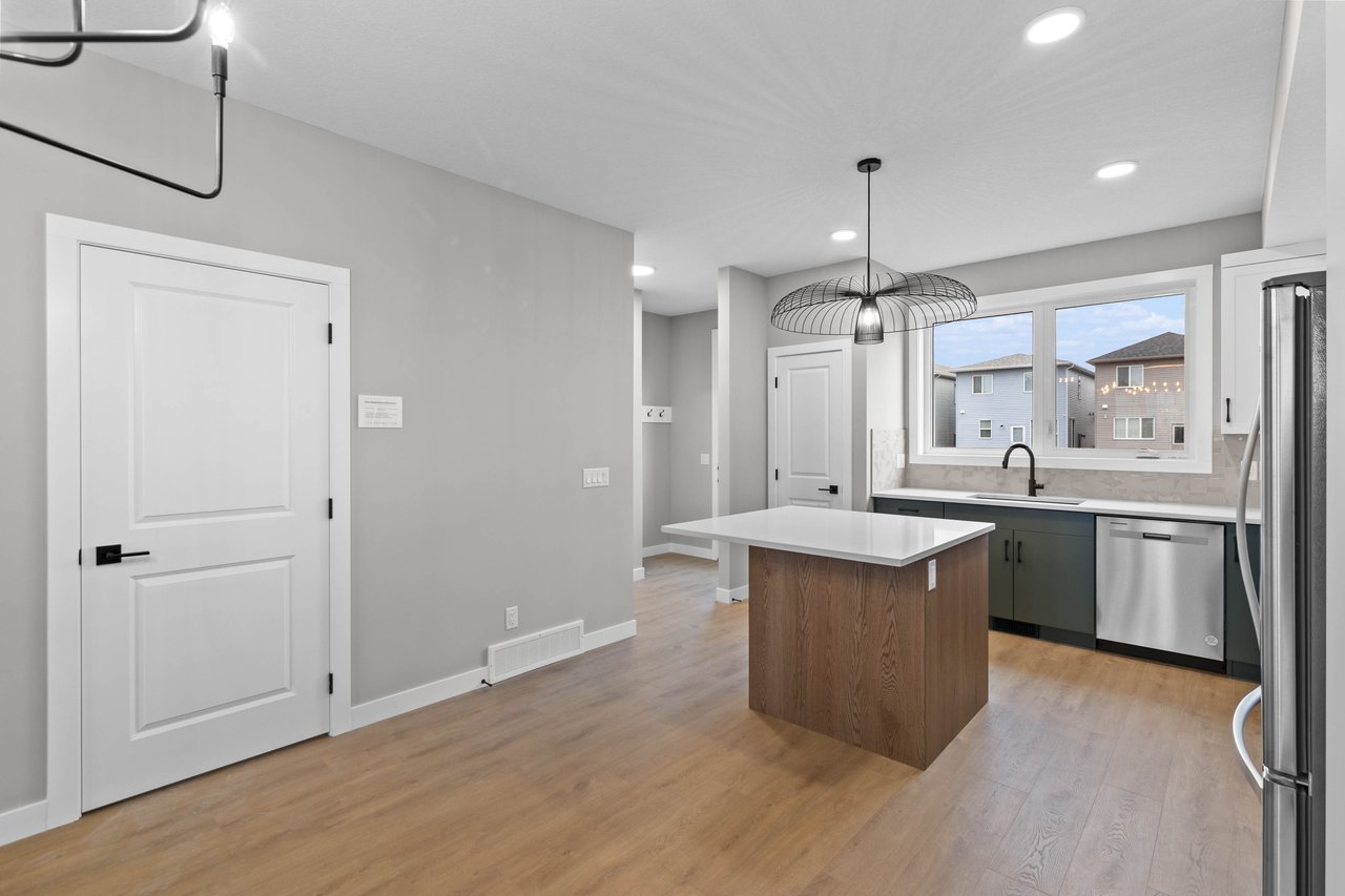 191 Belvedere Crescent SE