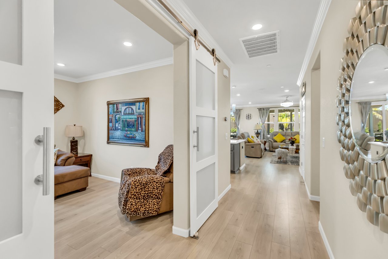 401 Confederation Court