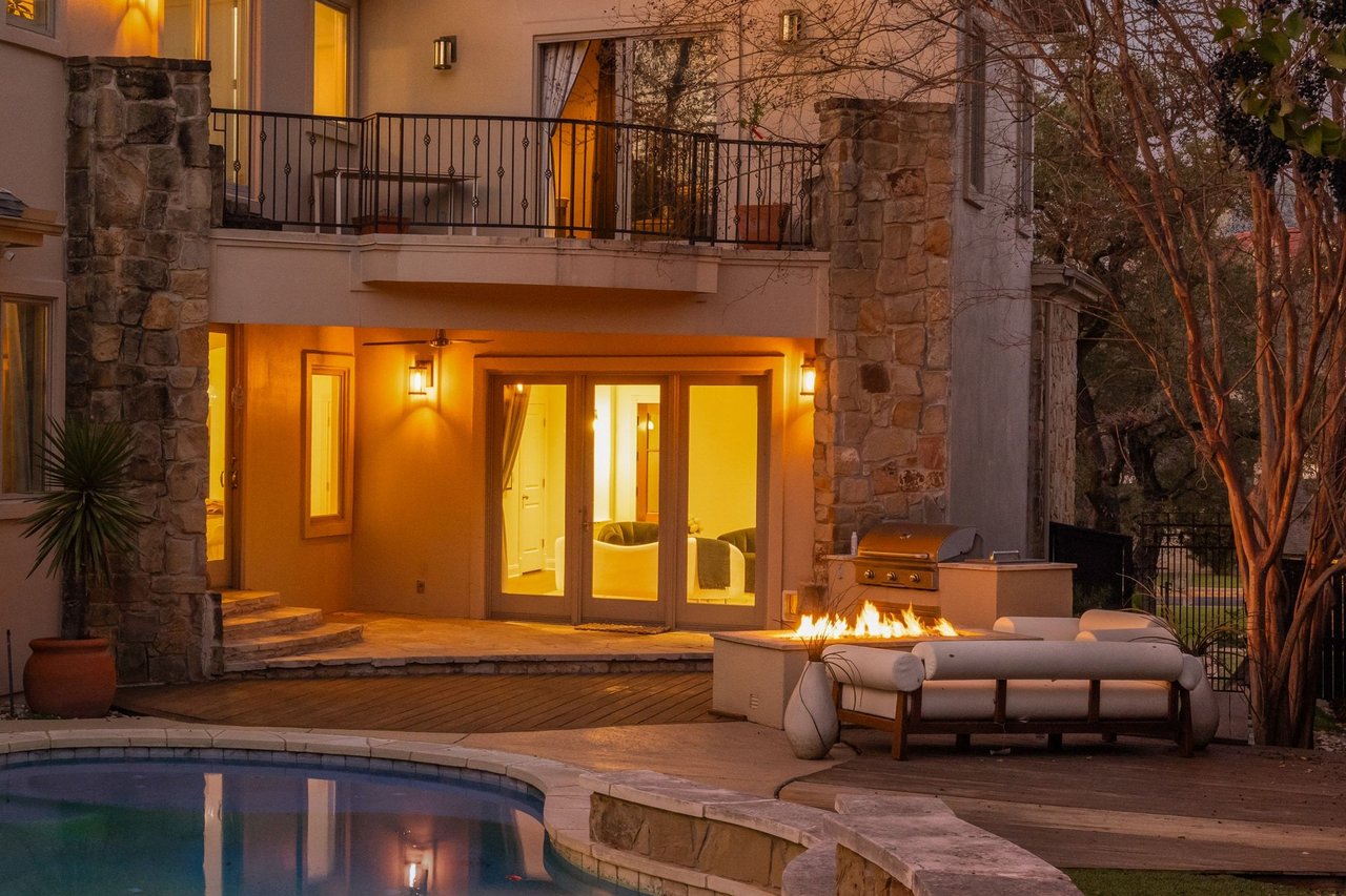 Timeless Luxury in Tarrytown 