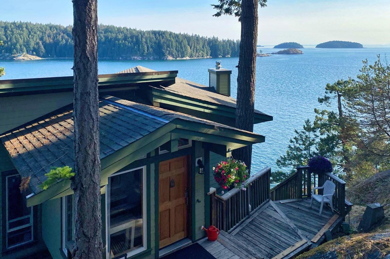 280 Arbutus Reach Rd