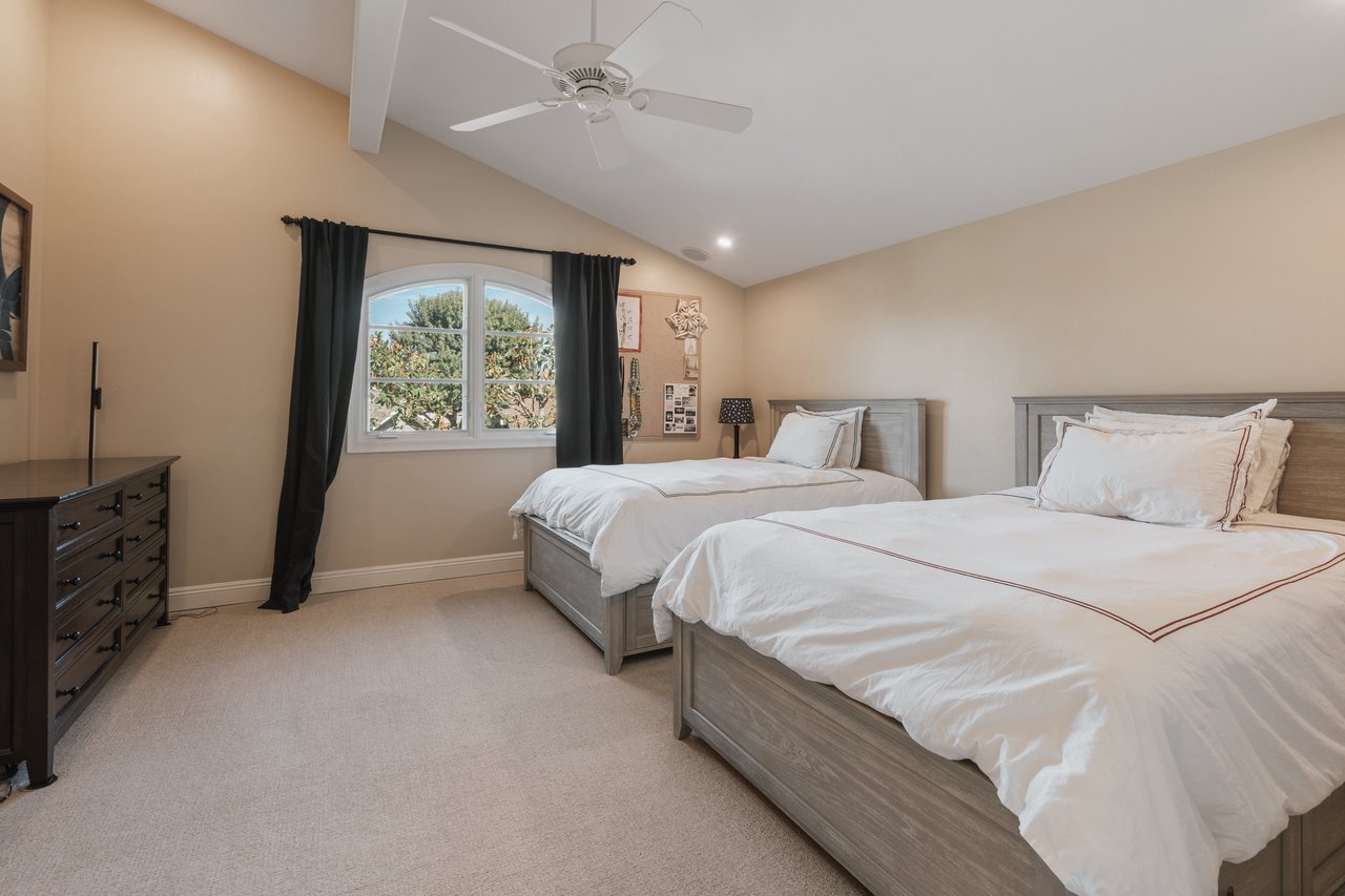 18162 Stratford Circle