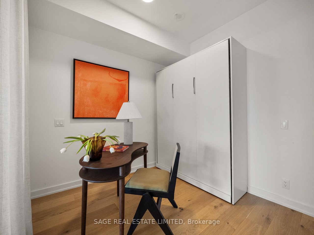 THE CARVALO ON COLLEGE PENTHOUSE