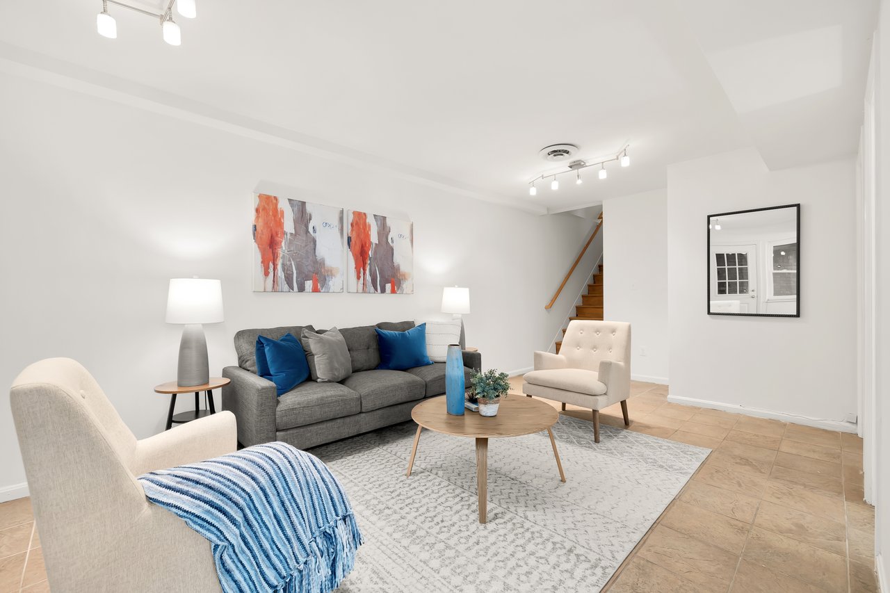 3646 Alton Pl NW - North Cleveland Park