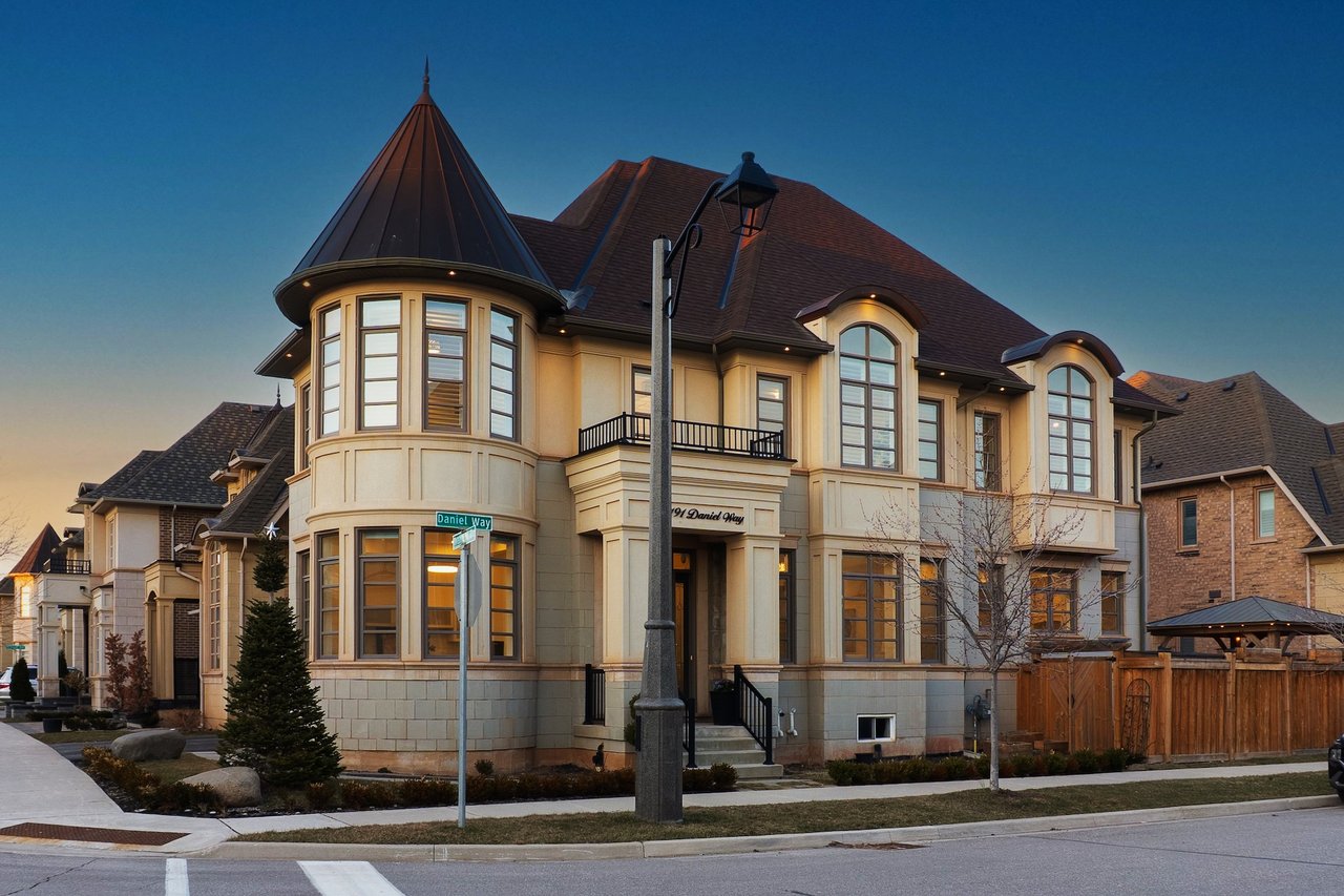 3191 Daniel Way, Oakville
