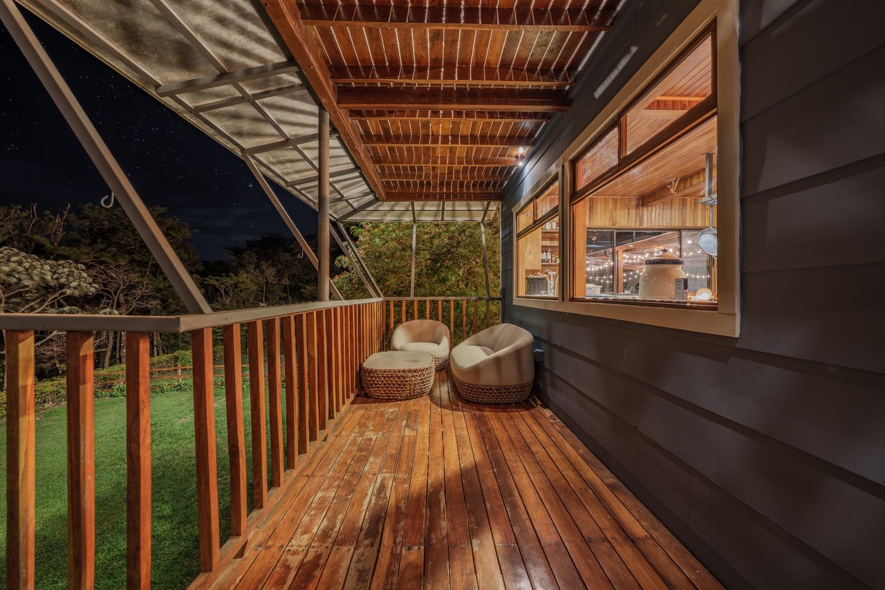 Eco Luxury Estate in Monteverde with Panoramic Gulf Views & Flat Land