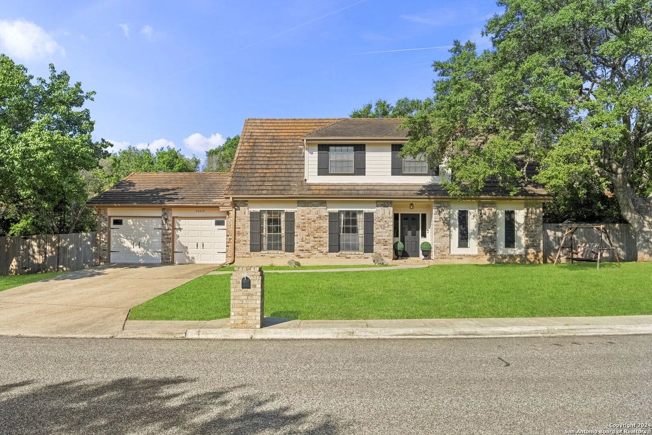 20019 Encino Rdg St