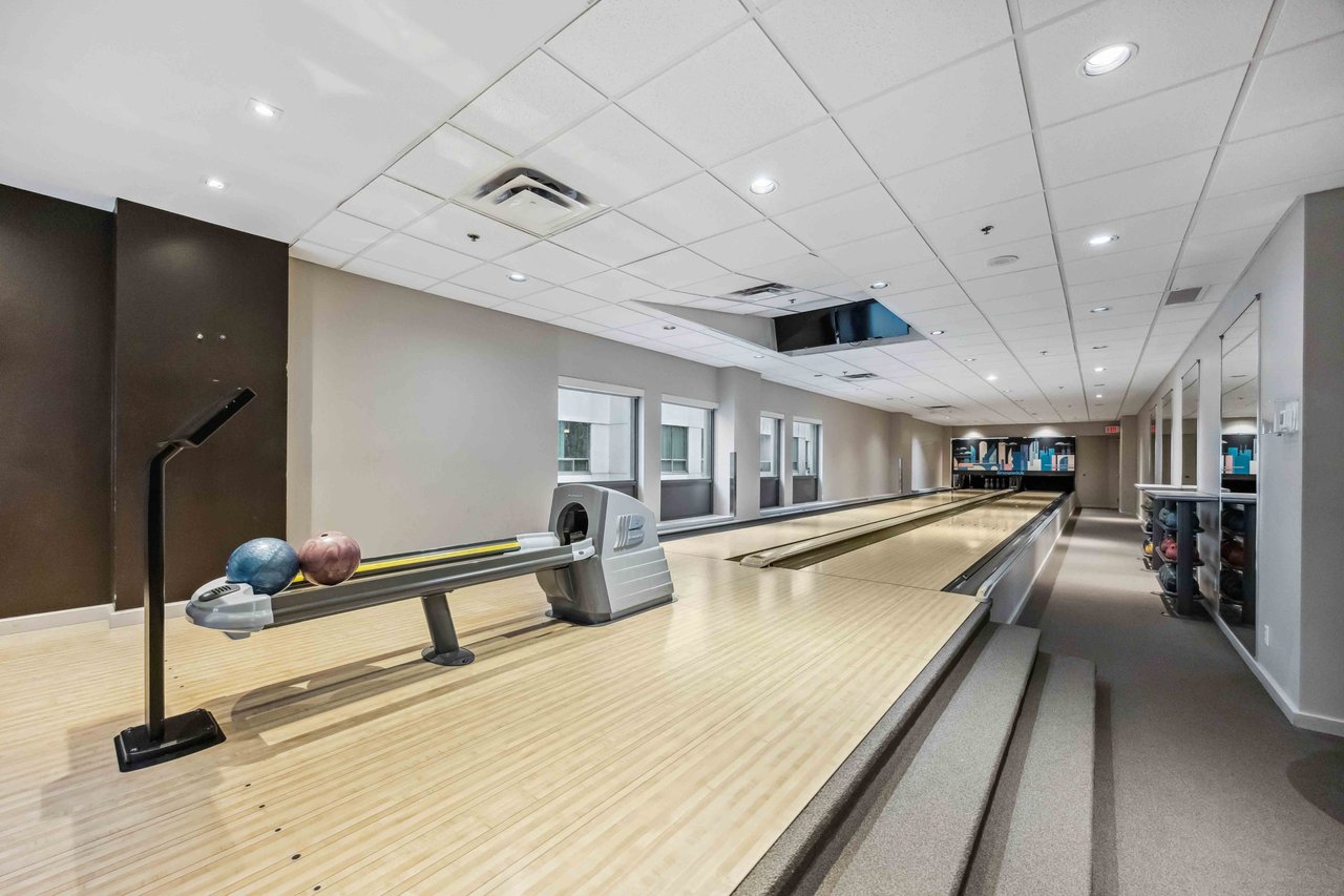 #109 - 18 Spring Garden Avenue, Toronto Unit: 109
