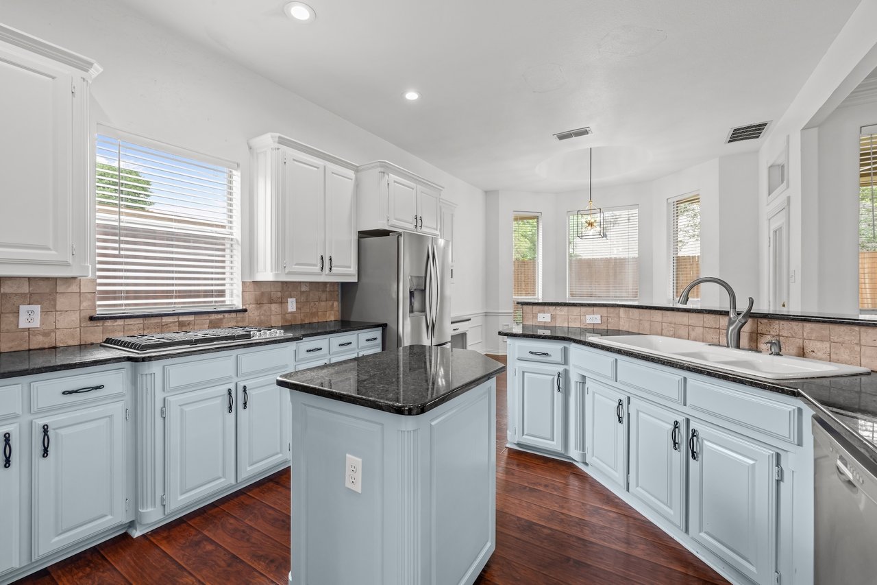 2 Treewood Court