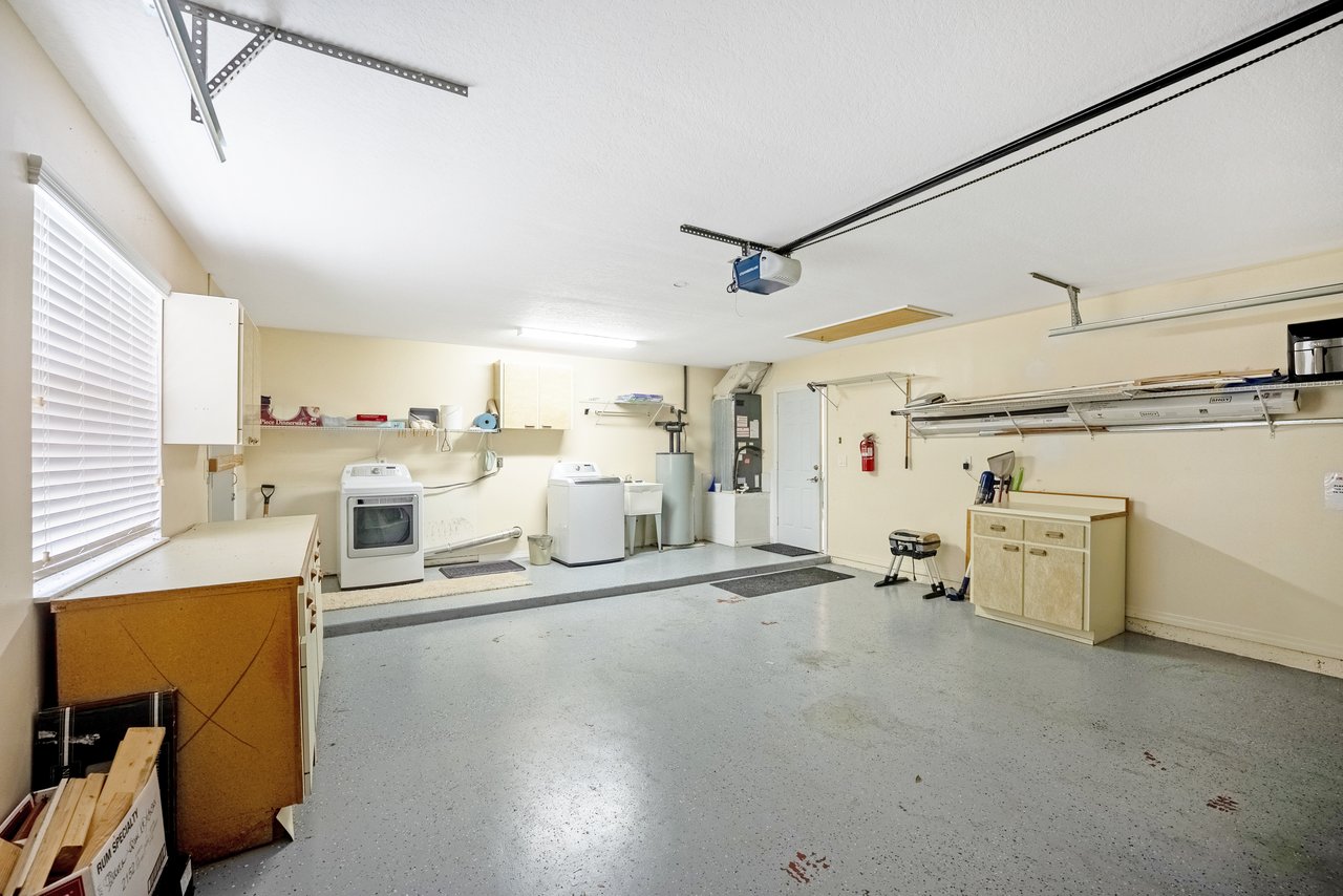3380 NW 44th ct