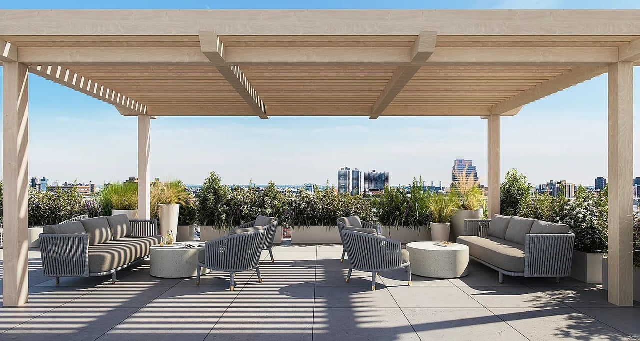 Residence 6N at 300 West