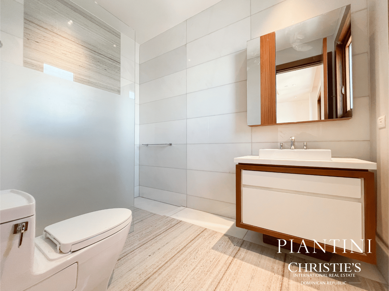 Luxury Ocean View Condo