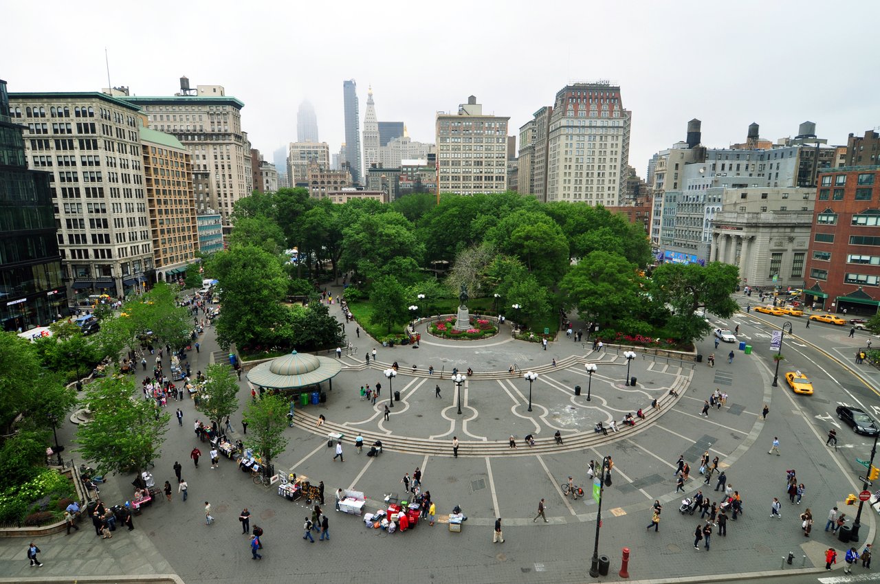 Union Square: A Central, Walkable Neighborhood for NYC Homebuyers