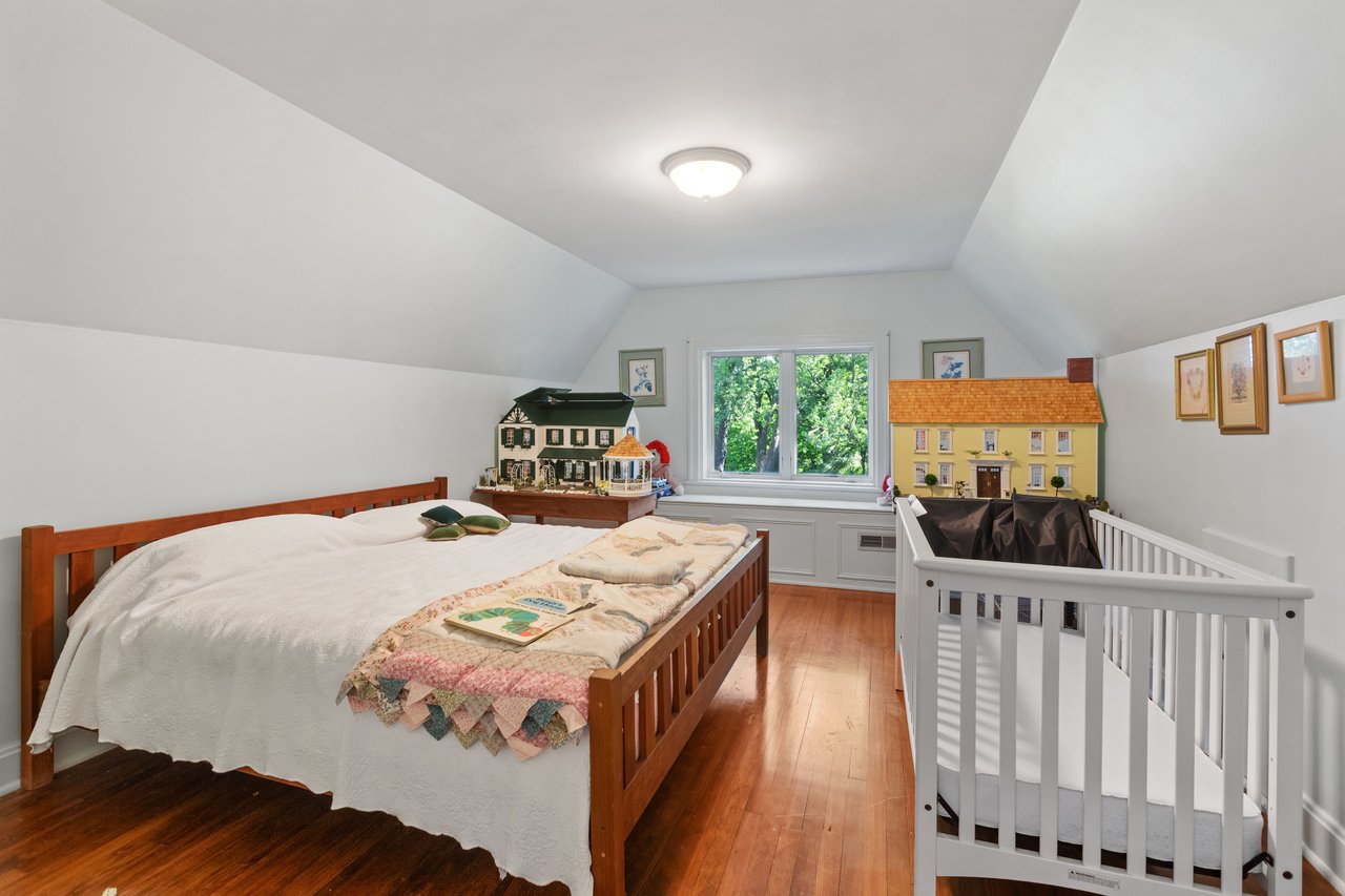 283 West Laurel Ave