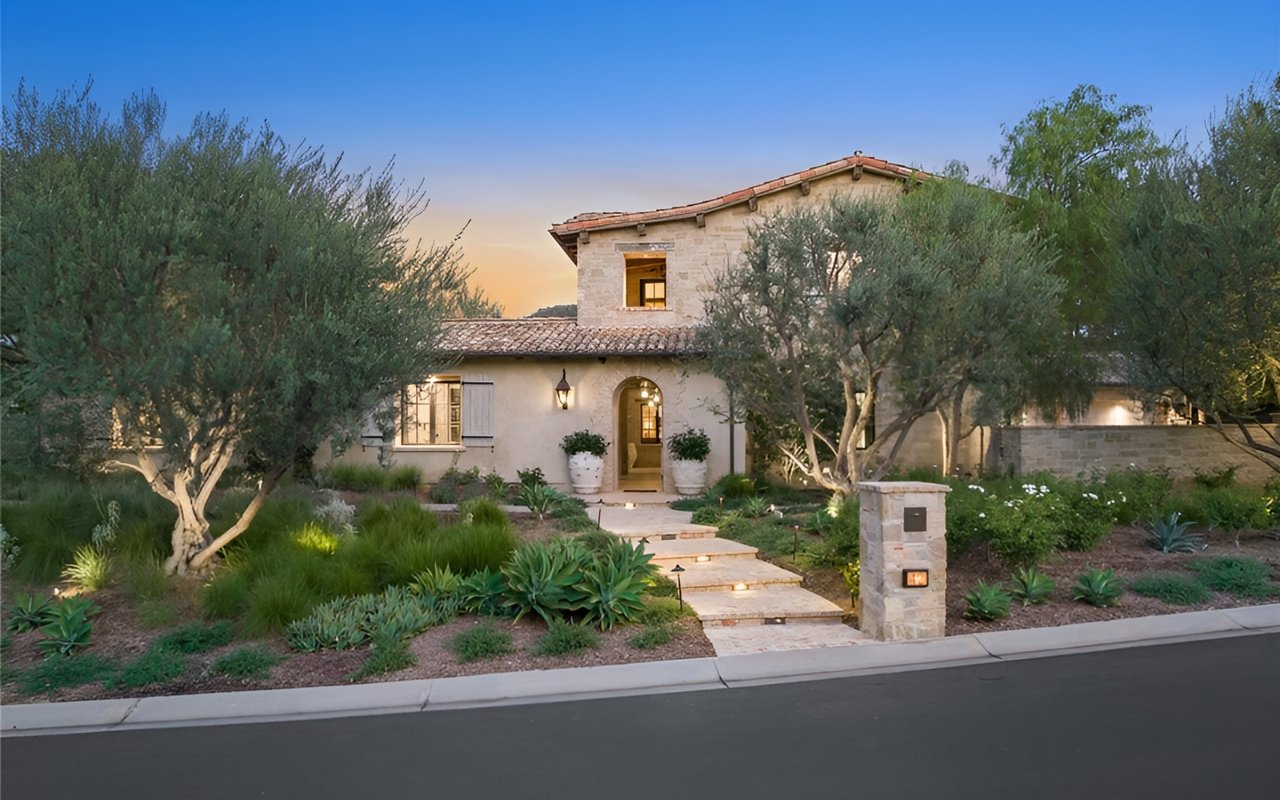 Jacqueline Thompson of Surterre Properties Represents Buyer in Sale of Treasured Shady Canyon Estate