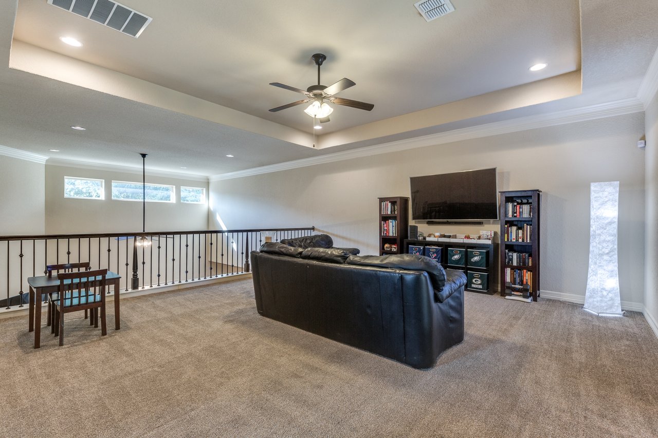 2319 Dunmore Hill