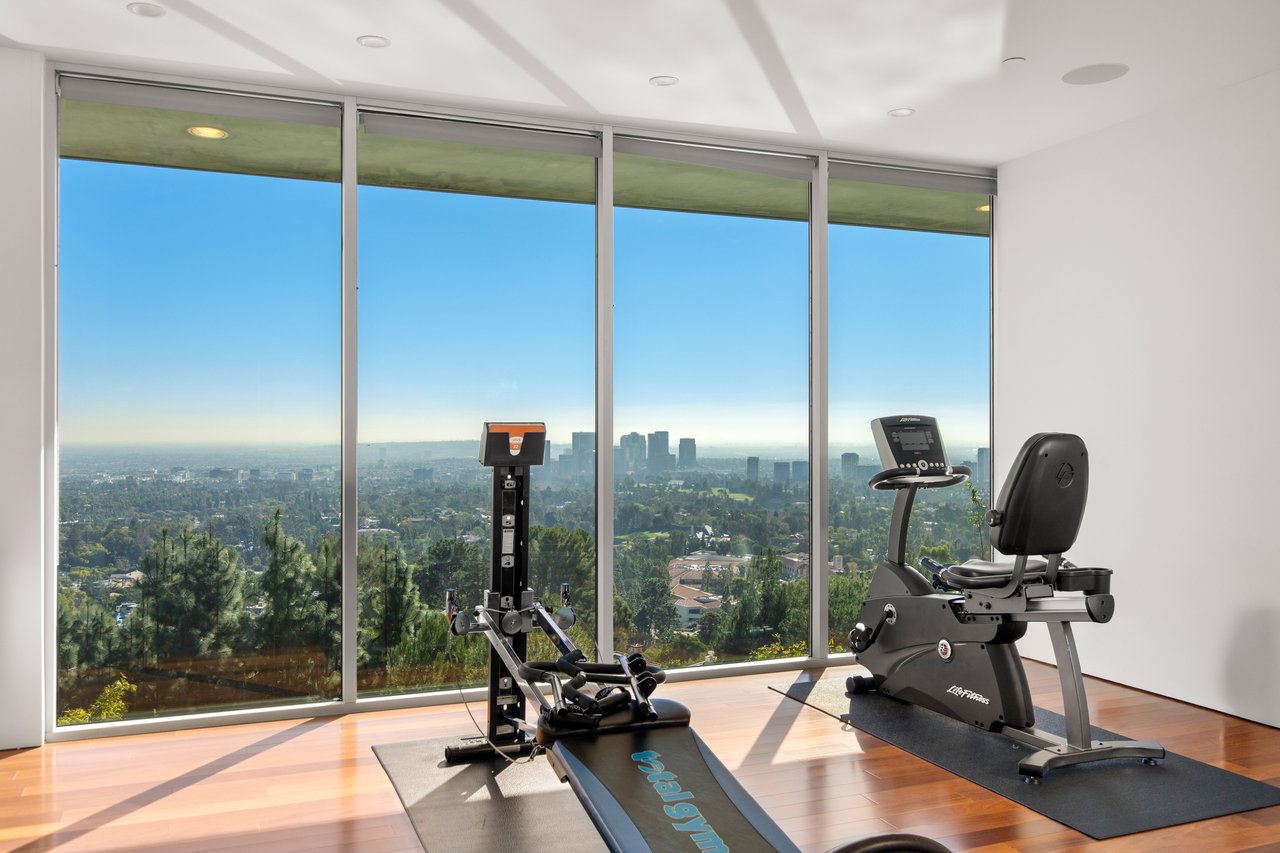 1290 Angelo Dr, Beverly Hills