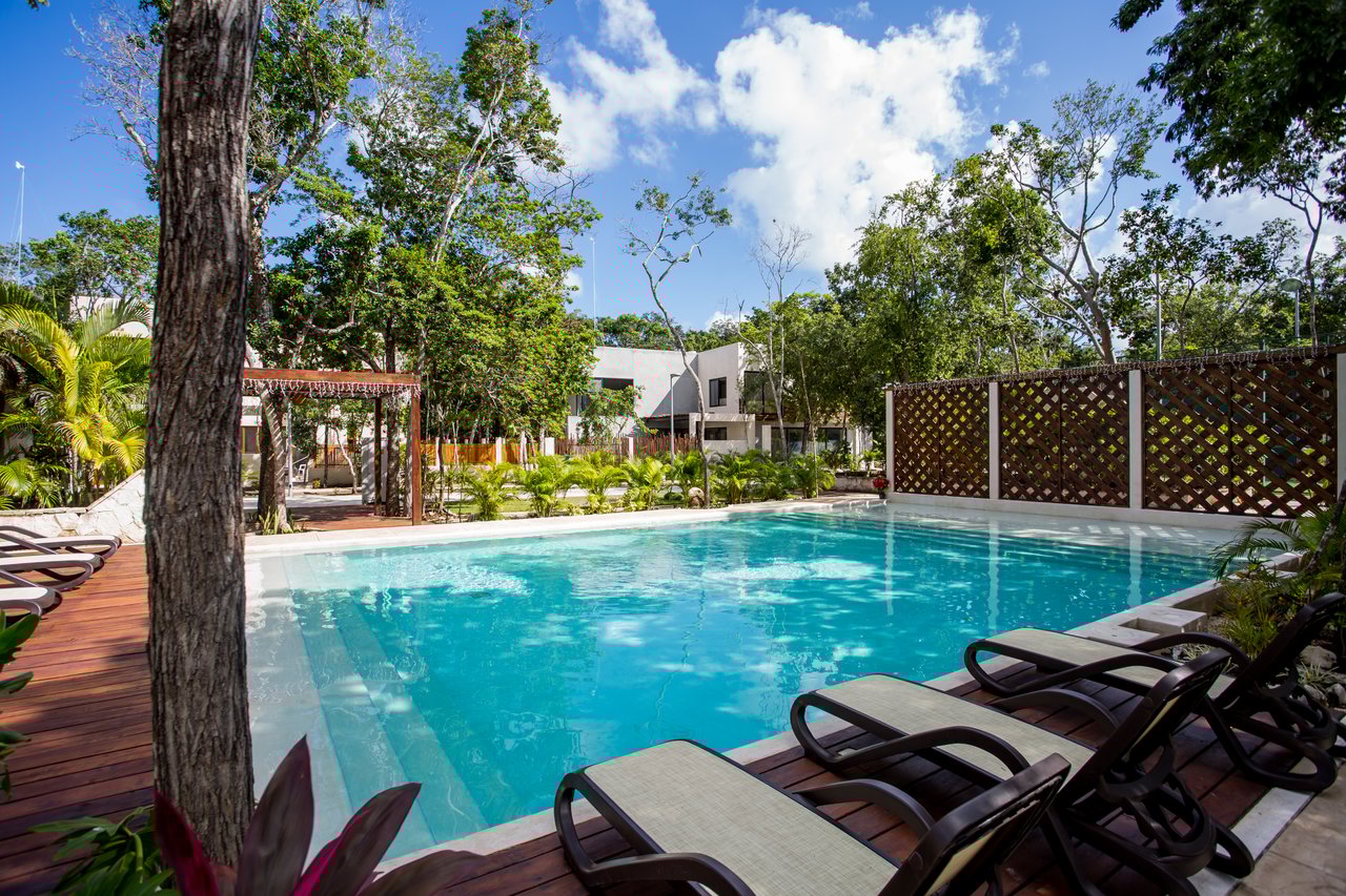 Casa Lydia | 3BR Villa w/ Walk-Out Pool Suite