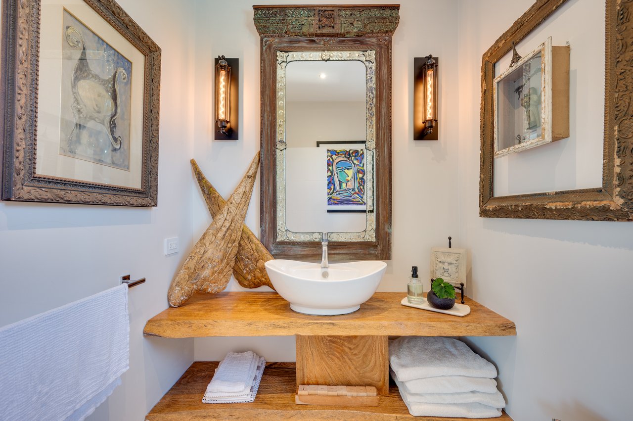 Casa Dos Lunas | Private Estate with Panoramic Ocean Views