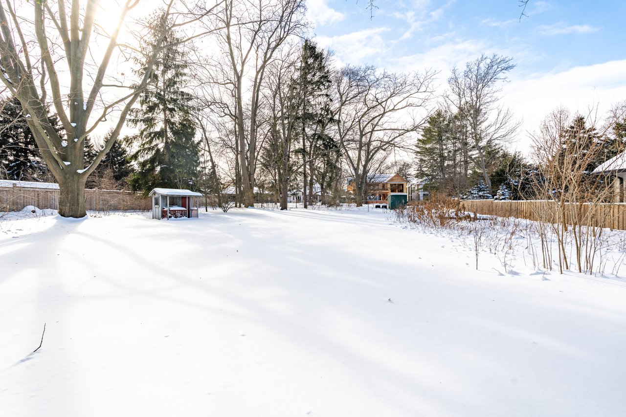 Exceptional Building Opportunity