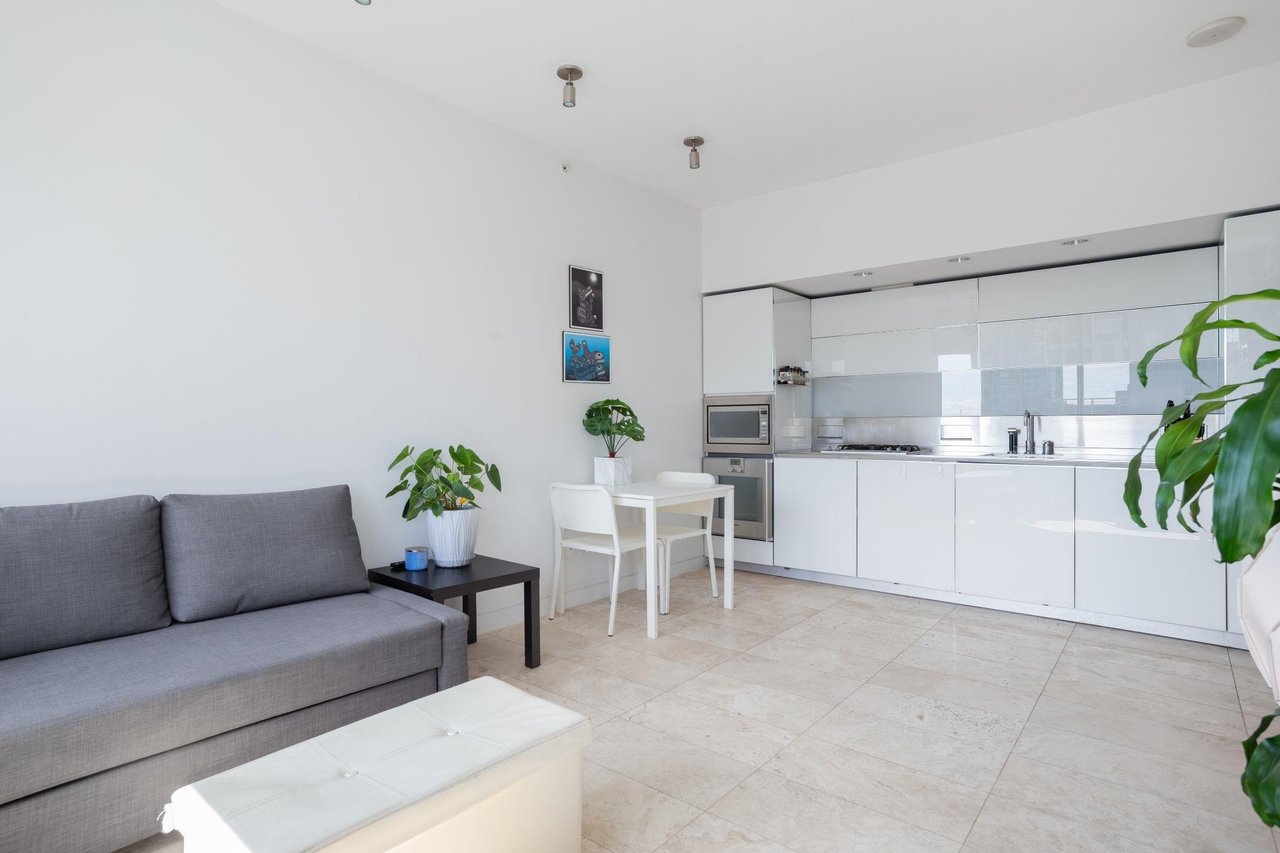 838 W Hastings St, #1804