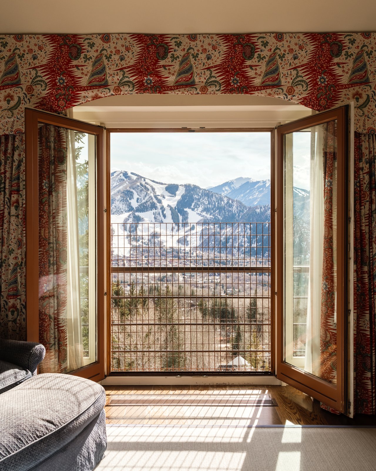 2131 Red Mountain Road