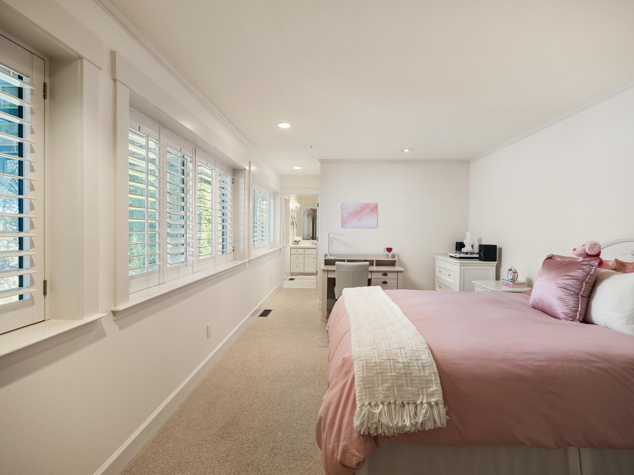 Exceptional Setting with views spanning San Francisco, the Golden Gate Bridge, Sausalito, and across the bay
