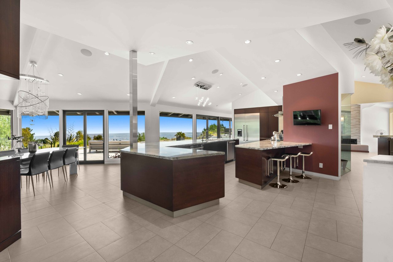 4 Buckboard Ln, Rolling Hills, CA 90274